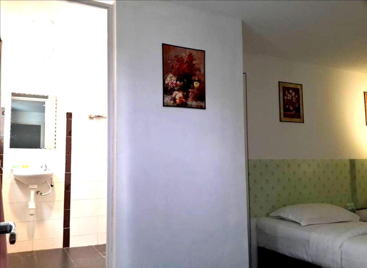 Lucky 11 Hotel Kuala Lumpur Room photo